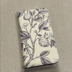 iPhone 11 Pro Max wallet case